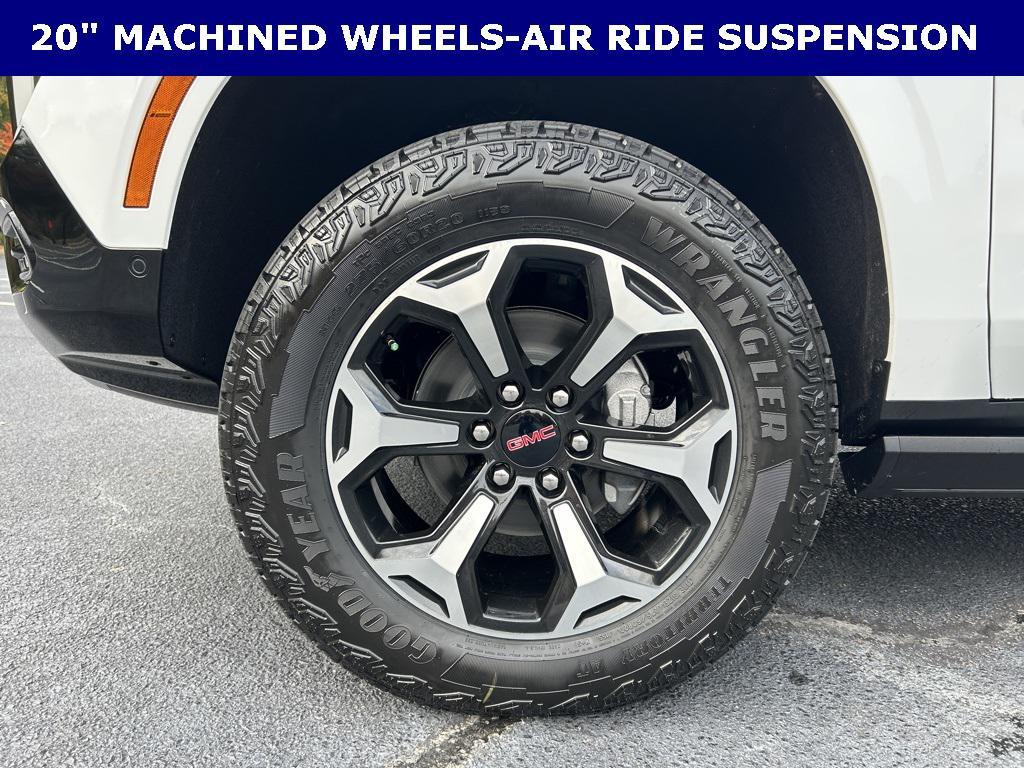 new 2026 GMC Yukon car, priced at $89,777