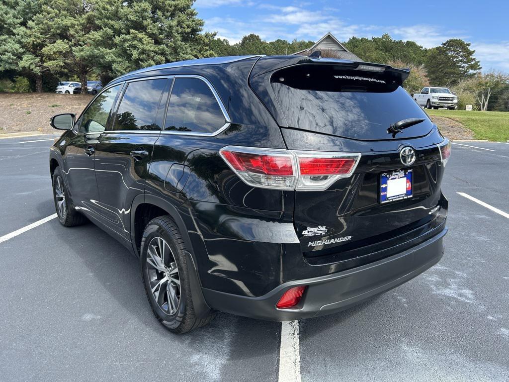 used 2016 Toyota Highlander car, priced at $19,299