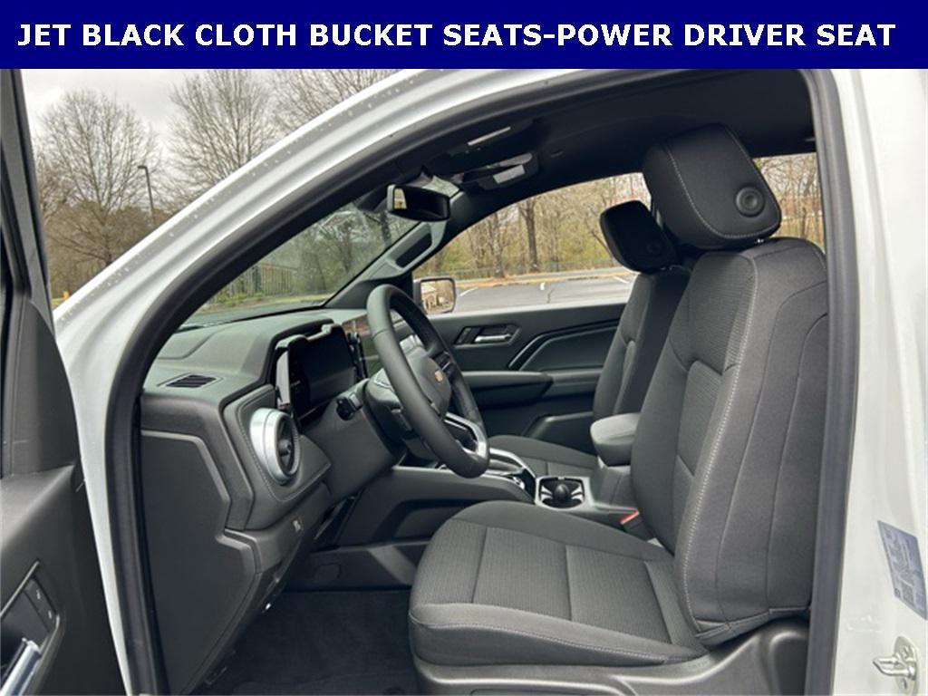 new 2025 Chevrolet Colorado car, priced at $32,990