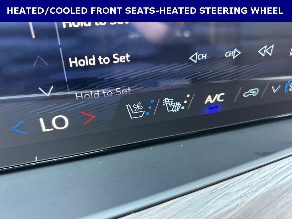 new 2025 Chevrolet Suburban car, priced at $80,965