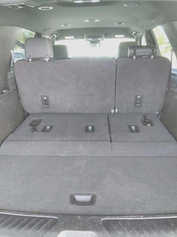 used 2024 GMC Yukon car, priced at $56,899