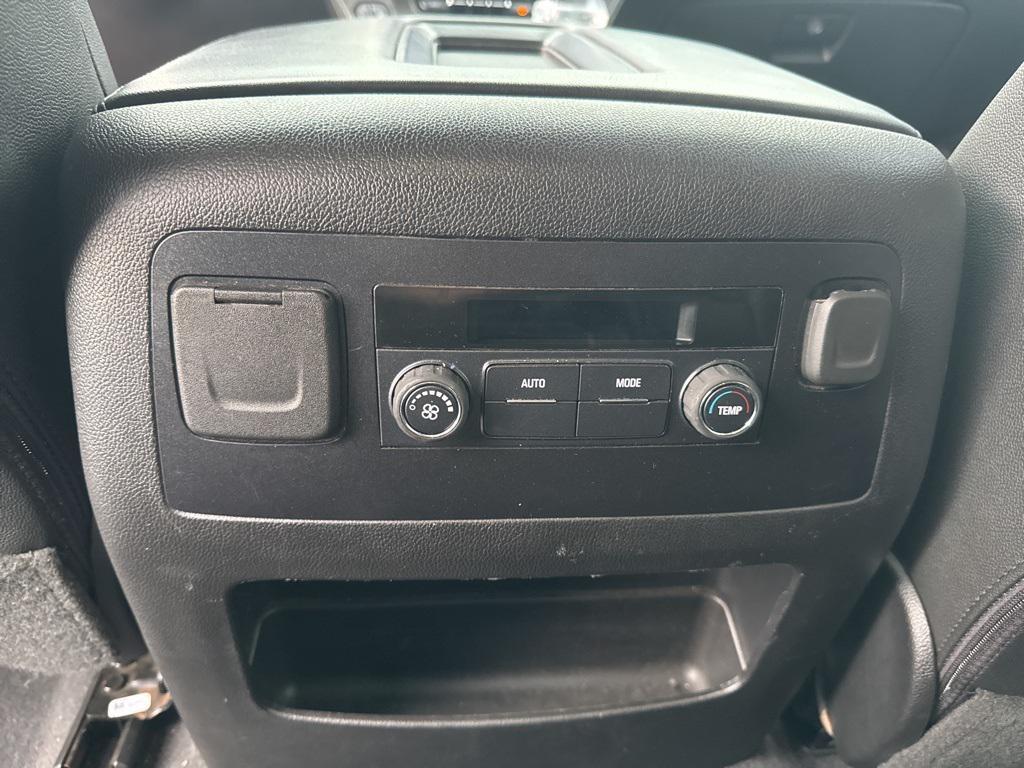 used 2020 GMC Yukon car, priced at $27,799