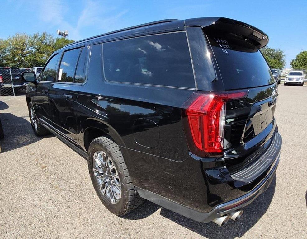 used 2023 GMC Yukon XL car, priced at $69,999