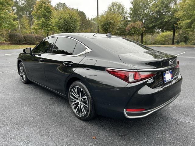 used 2024 Lexus ES 250 car, priced at $35,929