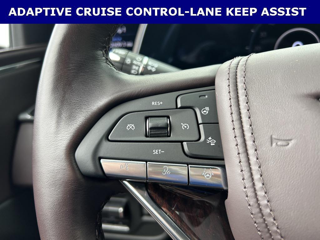 used 2023 Cadillac Escalade ESV car, priced at $73,999