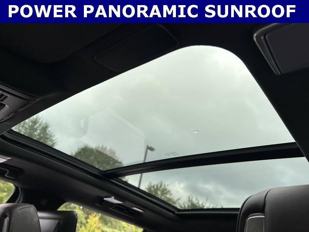 used 2023 Cadillac Escalade ESV car, priced at $73,999