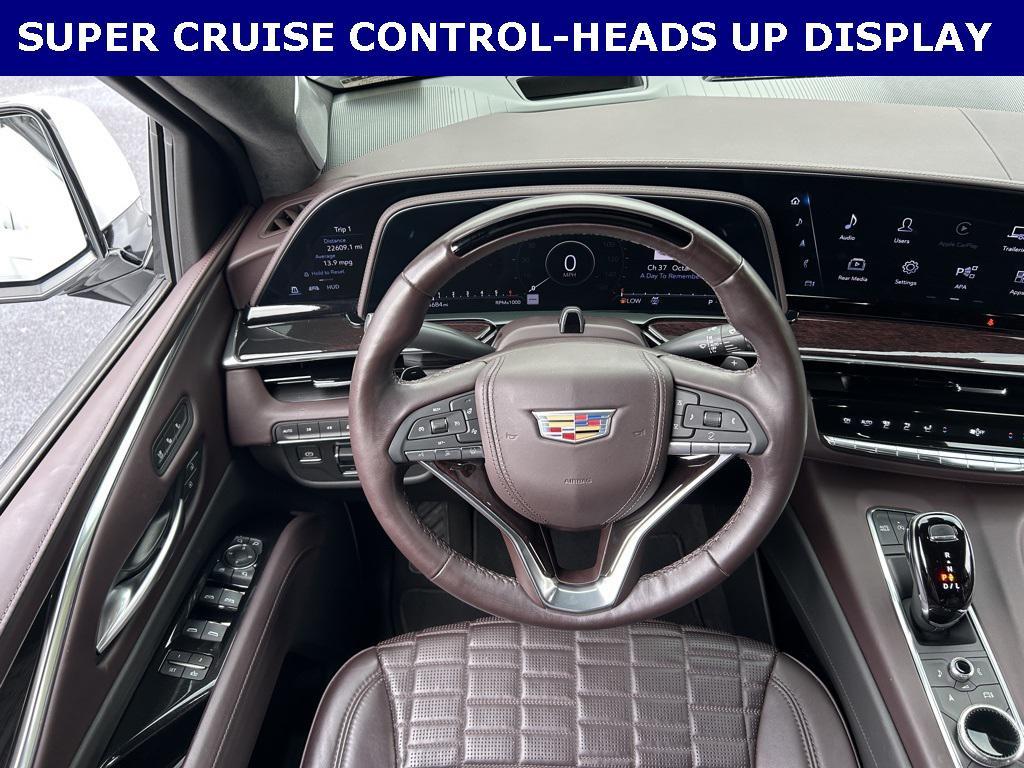 used 2023 Cadillac Escalade ESV car, priced at $73,999
