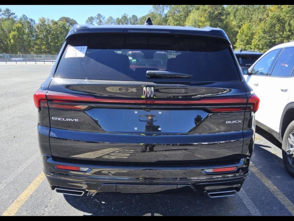 used 2025 Buick Enclave car, priced at $38,499