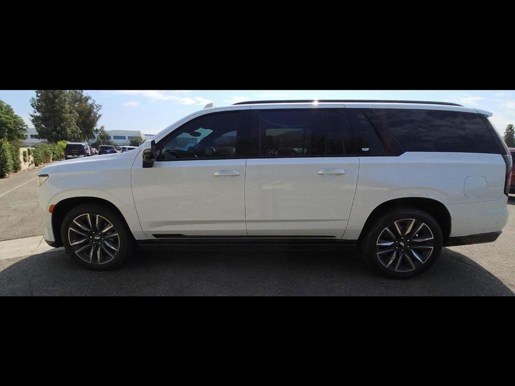 used 2023 Cadillac Escalade ESV car, priced at $68,996