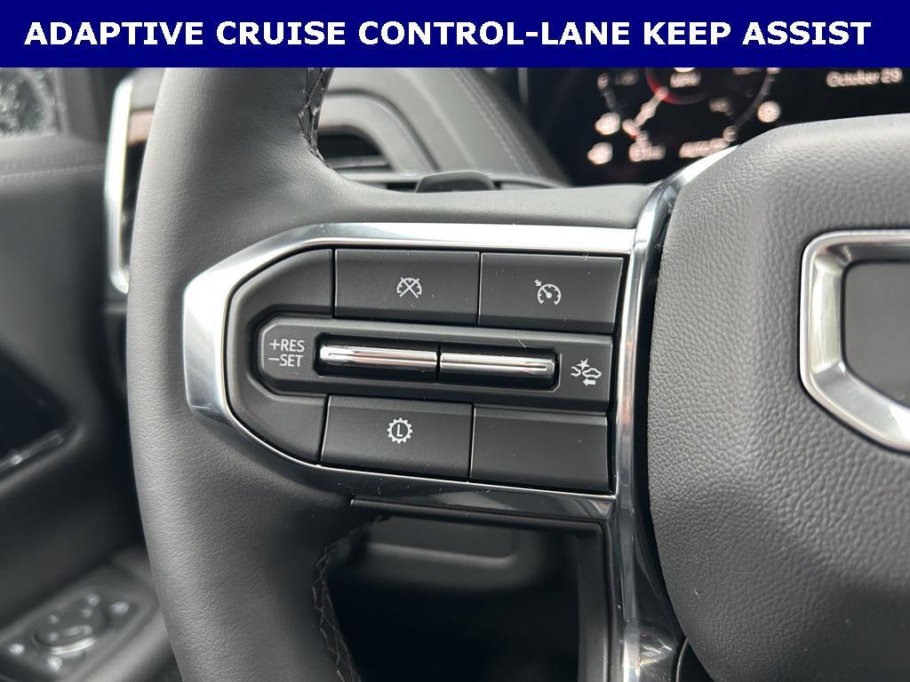 used 2025 GMC Yukon car, priced at $76,499