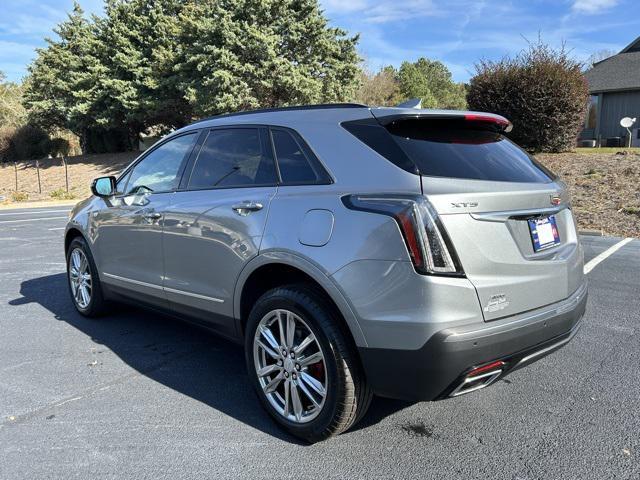 used 2024 Cadillac XT5 car, priced at $40,499