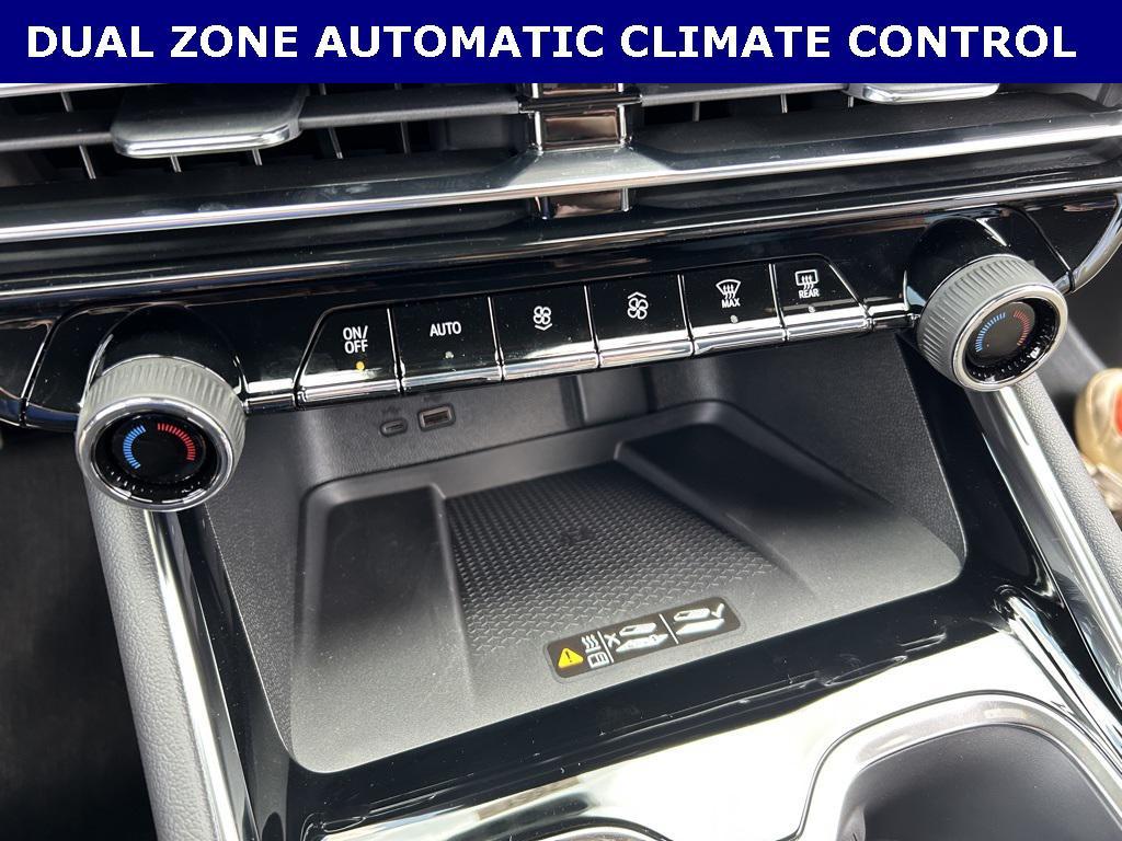 new 2026 Chevrolet Traverse car, priced at $38,273