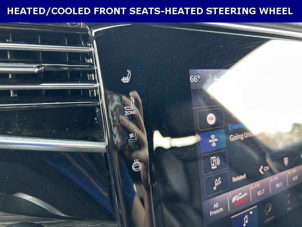 used 2022 Jeep Wagoneer car, priced at $34,599