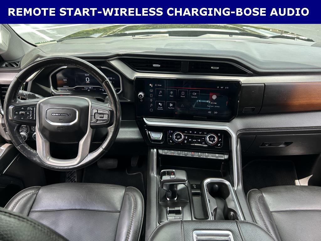 used 2022 GMC Sierra 1500 car, priced at $43,499