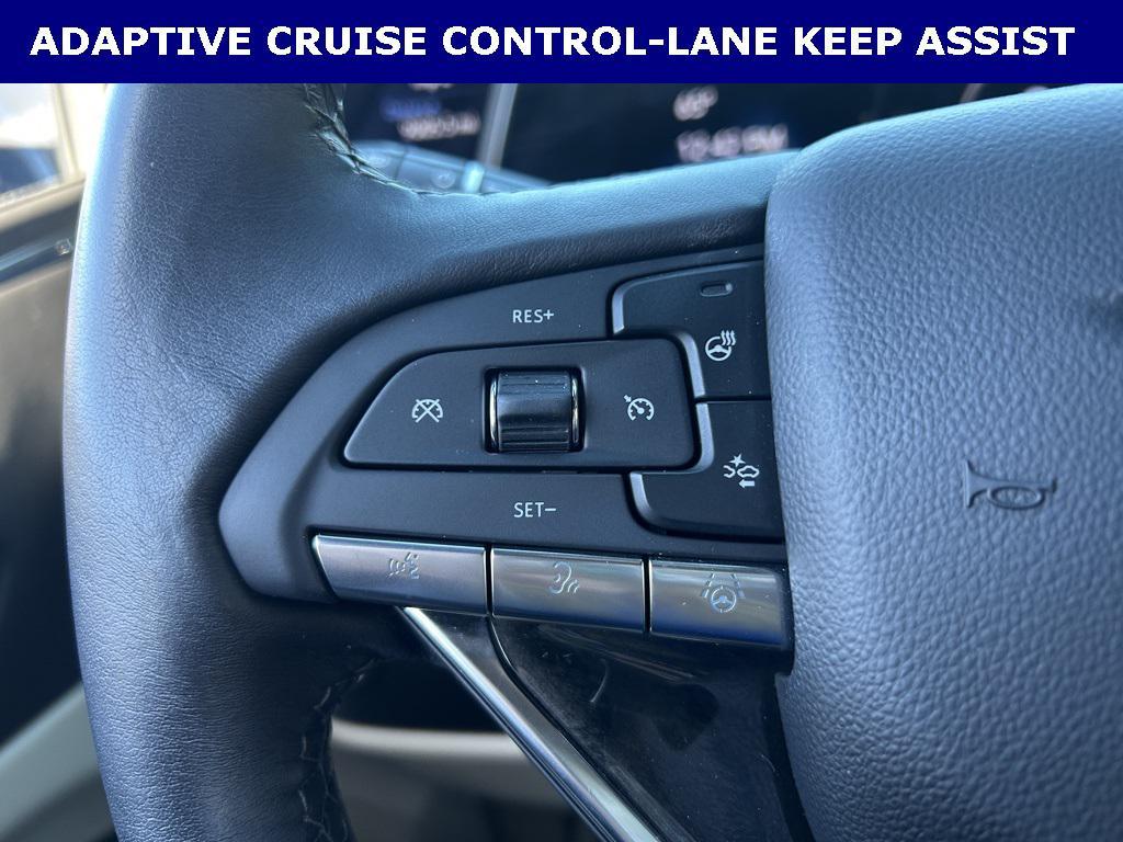 used 2024 Cadillac Escalade ESV car, priced at $74,455