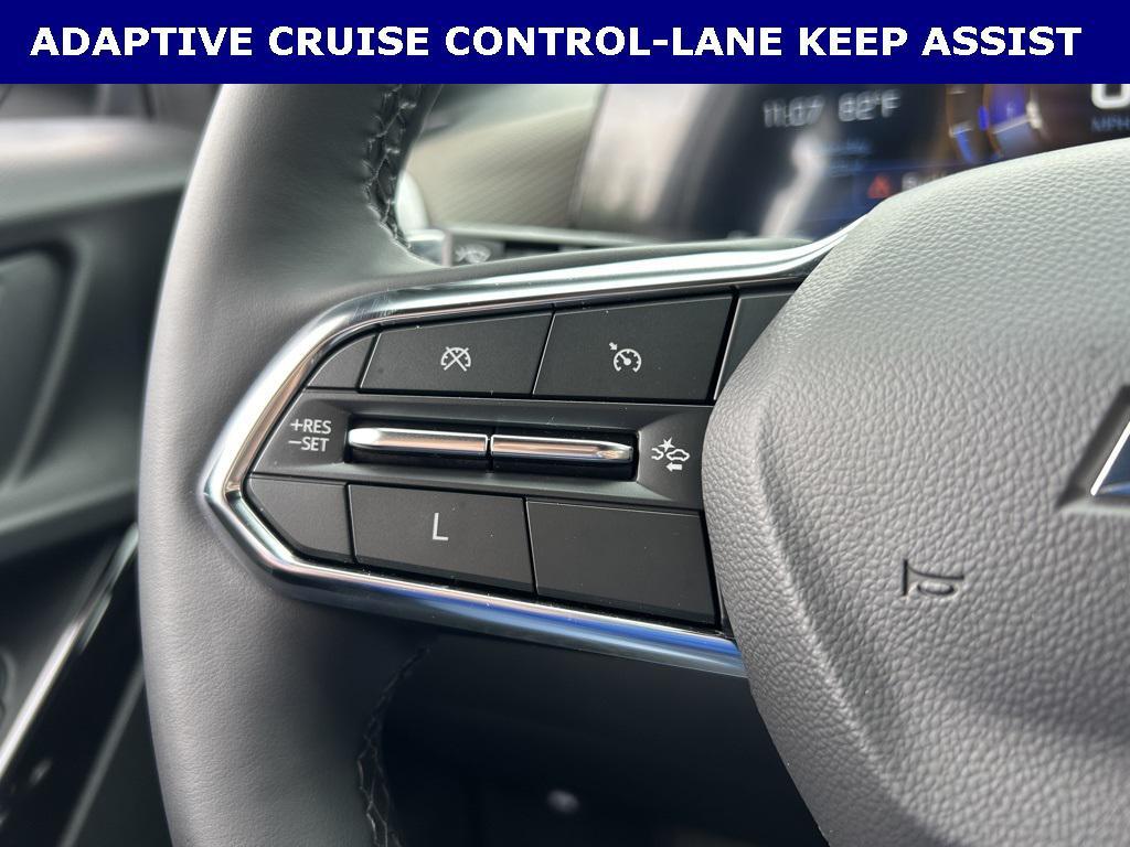 used 2025 Chevrolet Equinox car, priced at $27,599