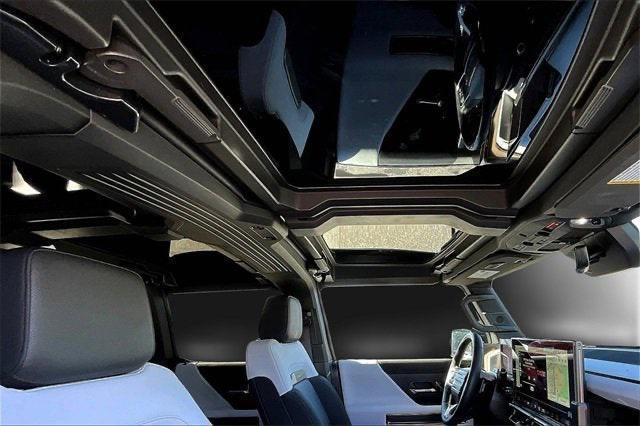 used 2025 GMC HUMMER EV SUV car, priced at $72,649