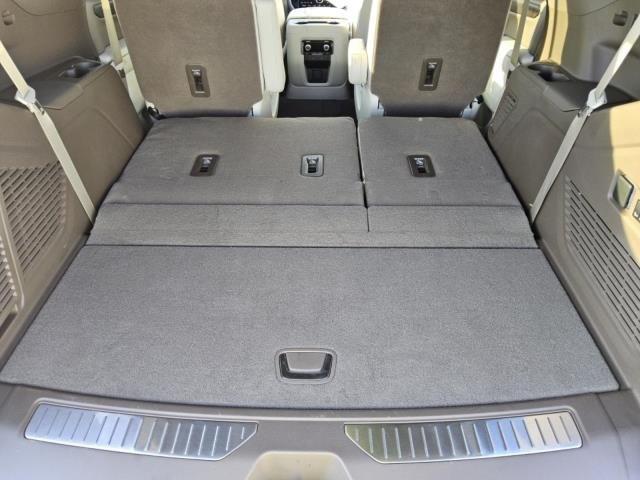 used 2025 GMC Yukon car, priced at $81,834