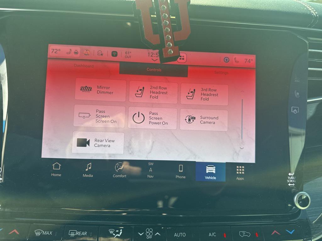 used 2022 Jeep Wagoneer car, priced at $38,399