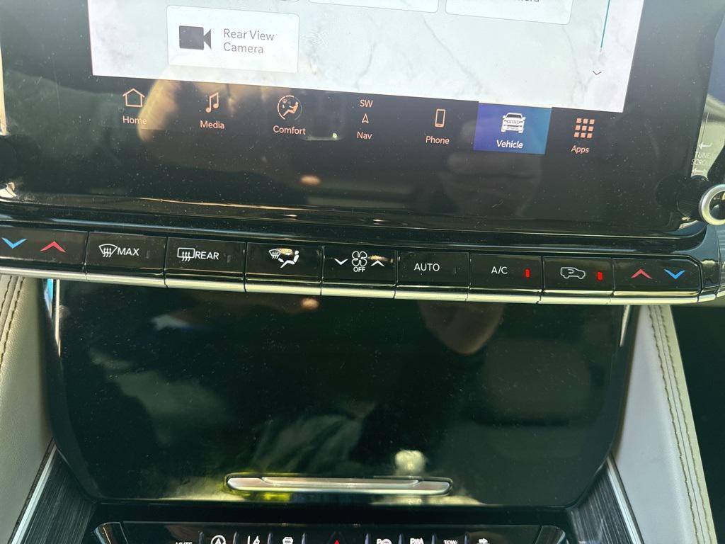 used 2022 Jeep Wagoneer car, priced at $38,399