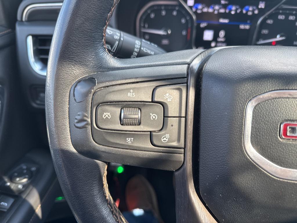 used 2021 GMC Yukon XL car, priced at $47,693