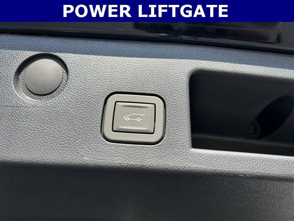 new 2026 Chevrolet Equinox car, priced at $31,395