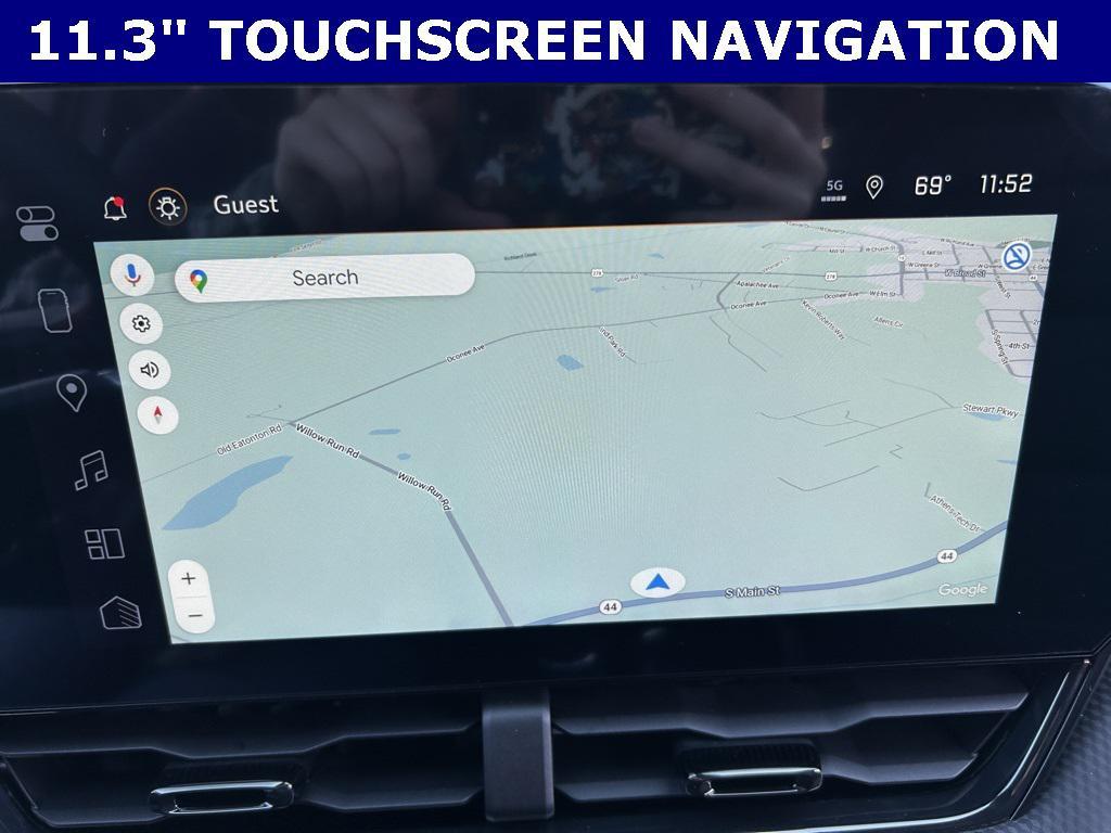 new 2026 Chevrolet Equinox car, priced at $31,395