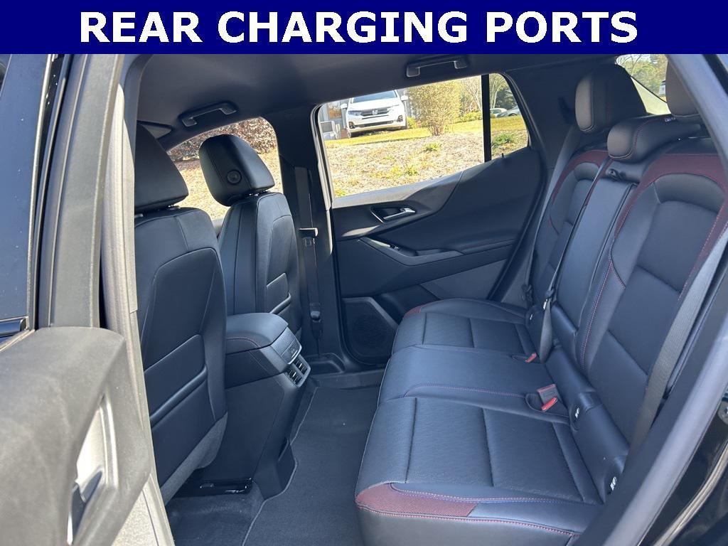 new 2026 Chevrolet Equinox car, priced at $31,395