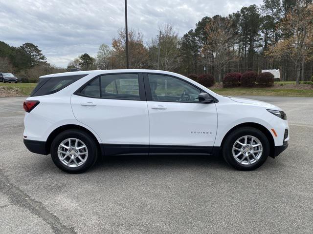 new 2024 Chevrolet Equinox car, priced at $23,750