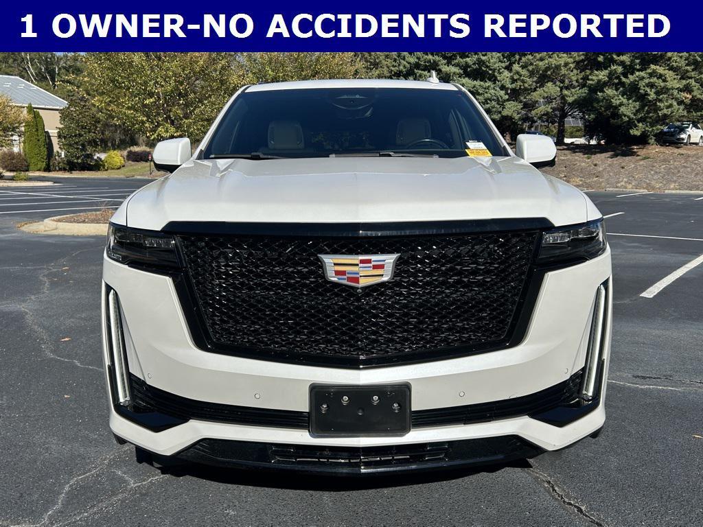 used 2022 Cadillac Escalade ESV car, priced at $59,499
