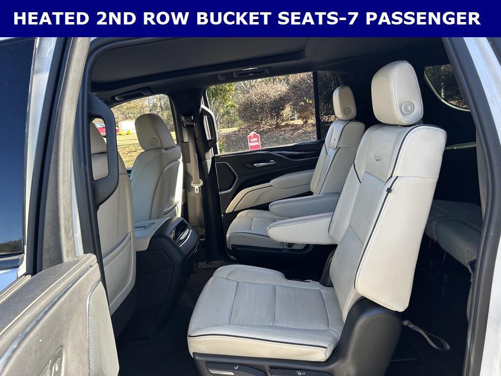 used 2022 Cadillac Escalade ESV car, priced at $59,499