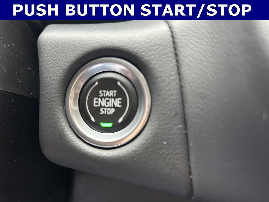 used 2022 GMC Yukon car, priced at $36,000