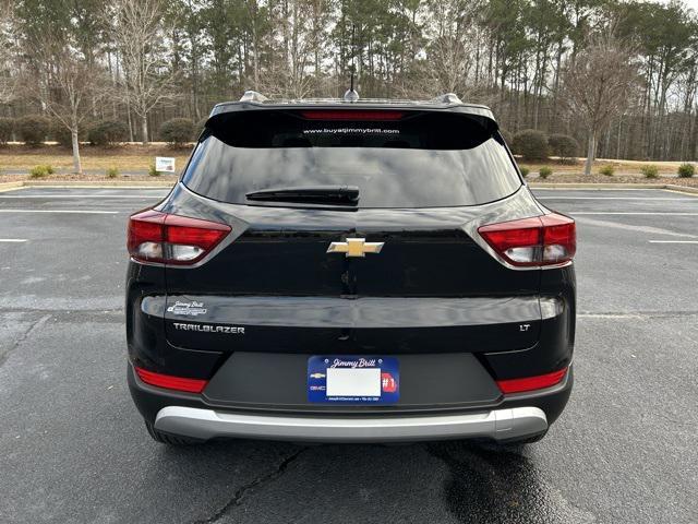 new 2025 Chevrolet TrailBlazer car, priced at $22,450