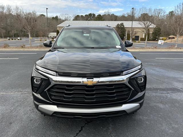 new 2025 Chevrolet TrailBlazer car, priced at $22,450