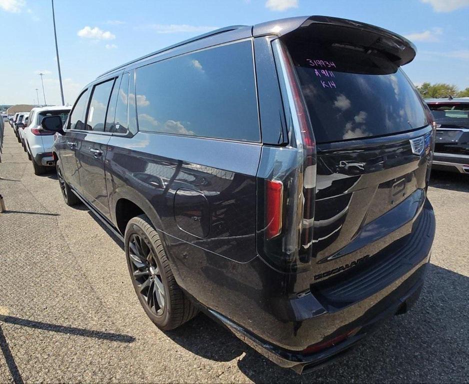 used 2022 Cadillac Escalade ESV car, priced at $57,499