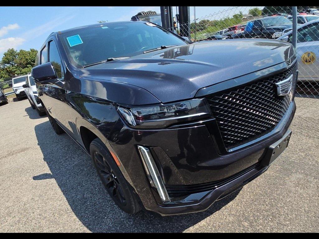 used 2022 Cadillac Escalade ESV car, priced at $57,499