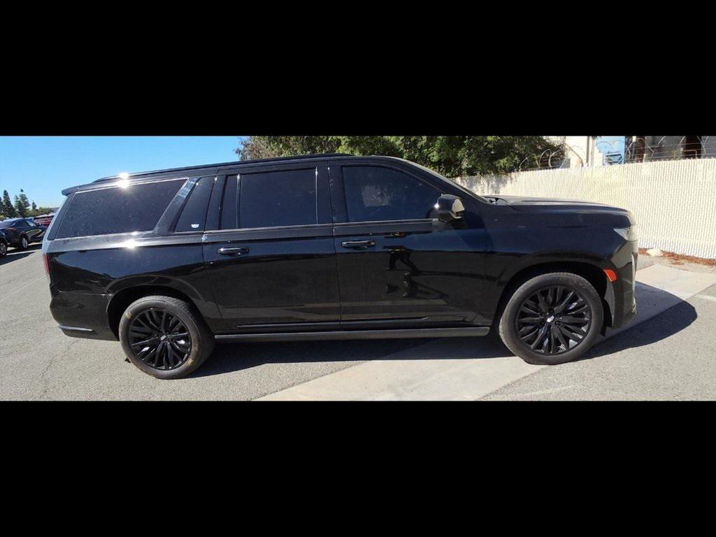 used 2022 Cadillac Escalade ESV car, priced at $59,599