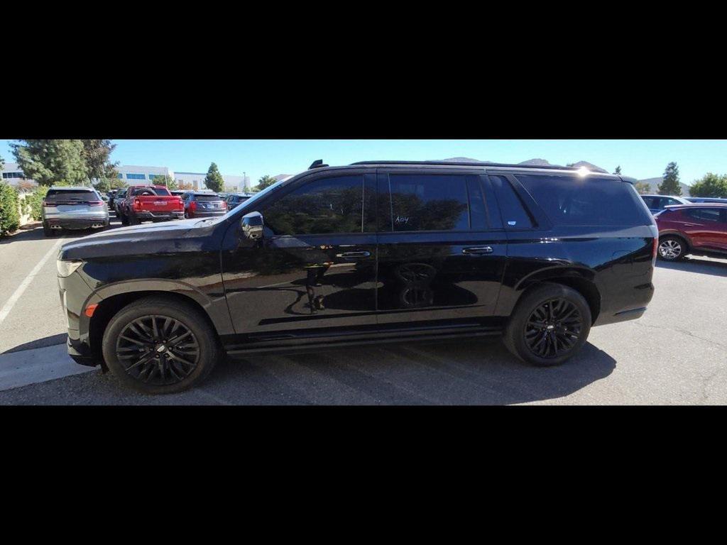 used 2022 Cadillac Escalade ESV car, priced at $59,599