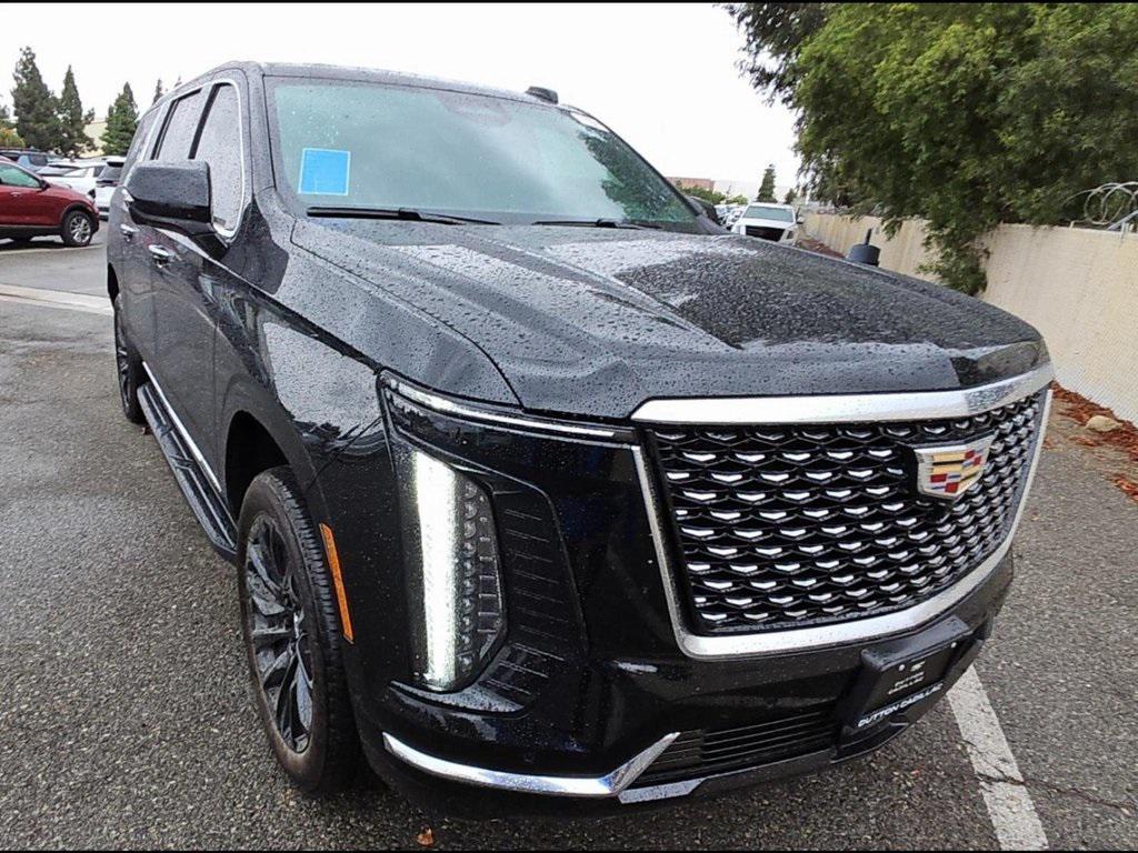 used 2025 Cadillac Escalade ESV car, priced at $92,777