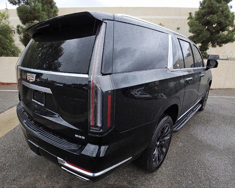 used 2025 Cadillac Escalade ESV car, priced at $92,777