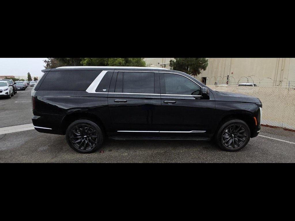 used 2025 Cadillac Escalade ESV car, priced at $92,777