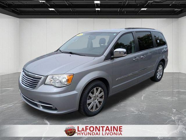used 2015 Chrysler Town & Country car, priced at $8,999