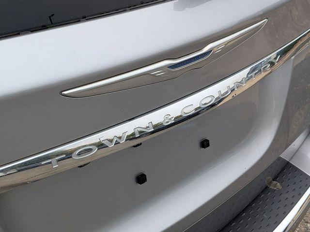 used 2015 Chrysler Town & Country car, priced at $8,999