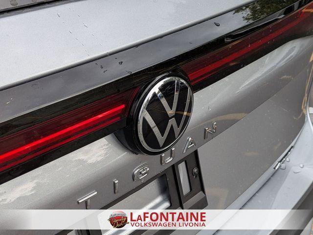 new 2025 Volkswagen Tiguan car, priced at $36,371
