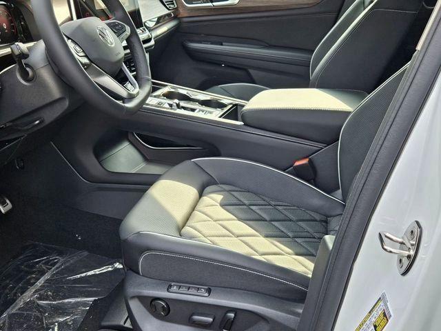 new 2025 Volkswagen Atlas car, priced at $50,869