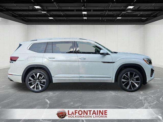 new 2025 Volkswagen Atlas car, priced at $50,869