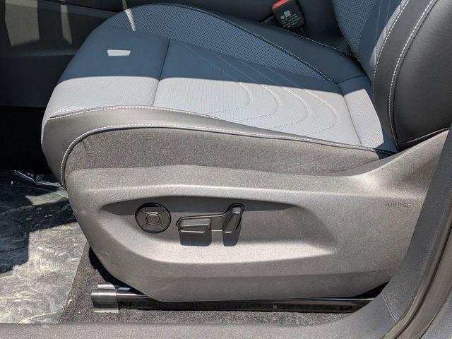 new 2025 Volkswagen Tiguan car, priced at $35,621