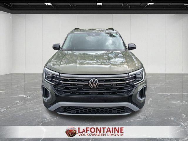 new 2025 Volkswagen Atlas car, priced at $43,971