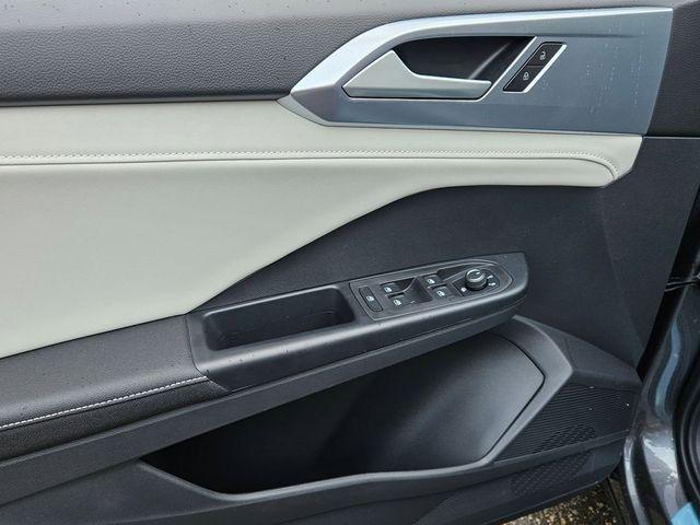 new 2025 Volkswagen Taos car, priced at $29,623