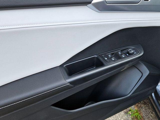 new 2025 Volkswagen Taos car, priced at $29,623